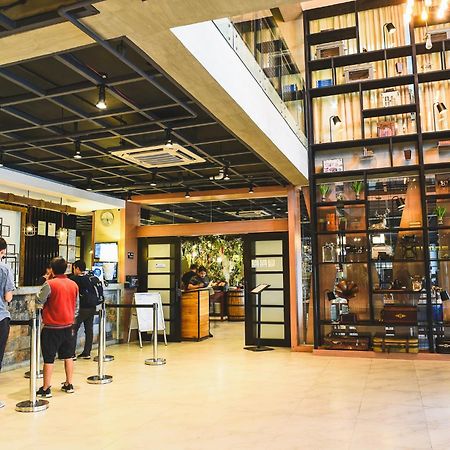 Big Hotel Cebu Bagian luar foto