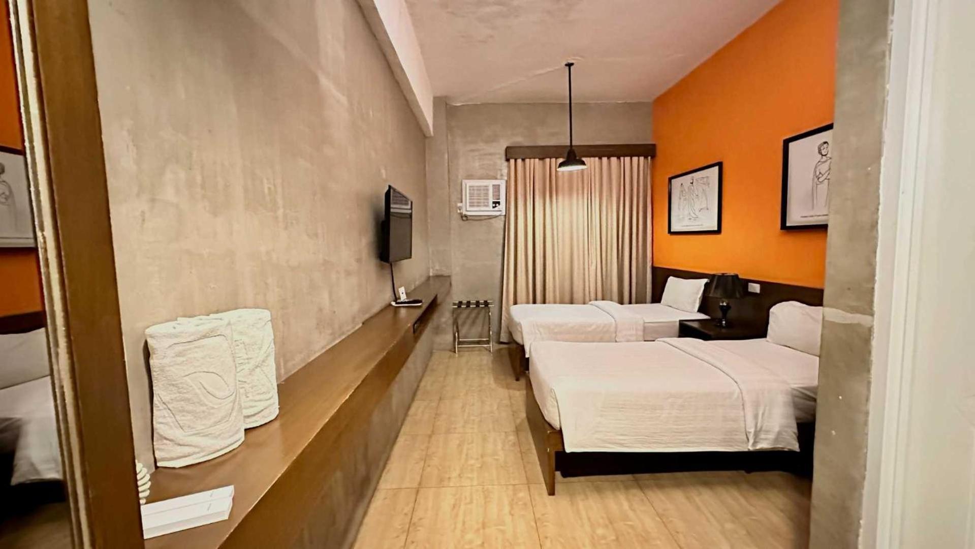 Big Hotel Cebu Bagian luar foto