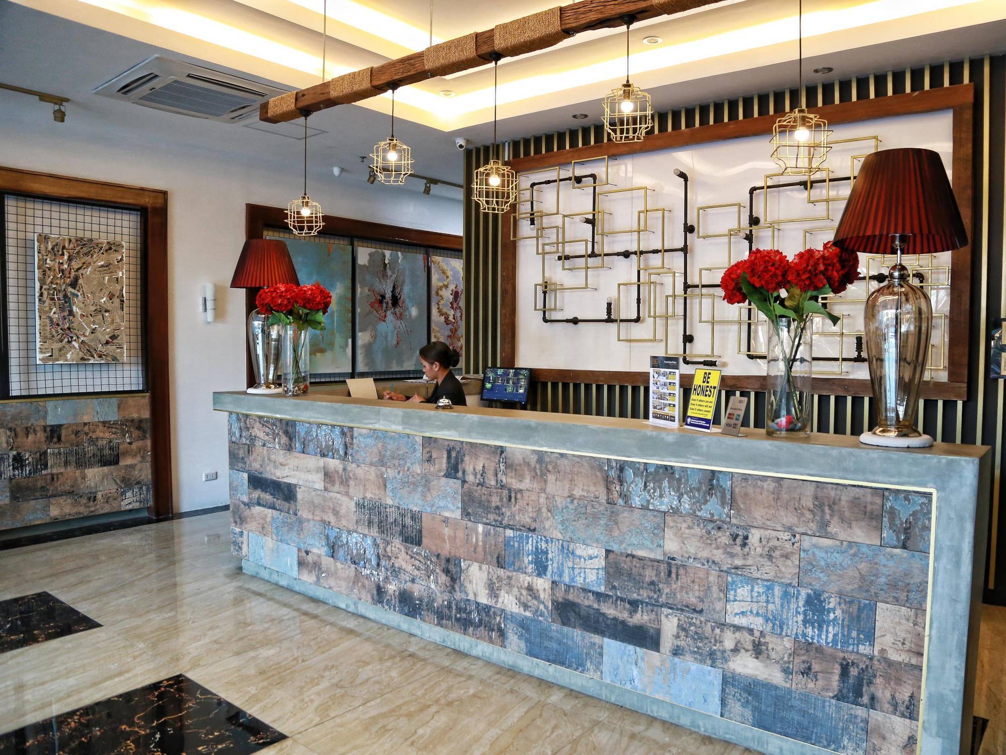 Big Hotel Cebu Bagian luar foto