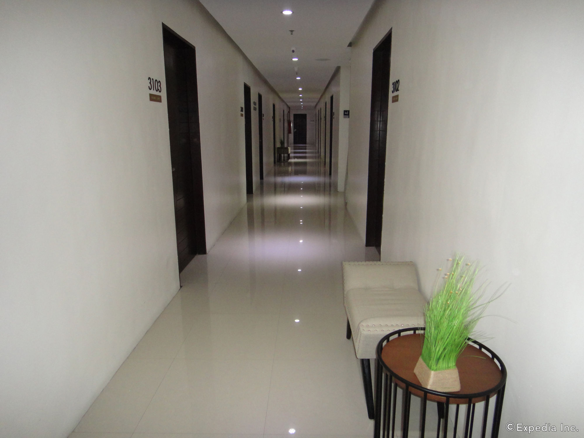 Big Hotel Cebu Bagian luar foto