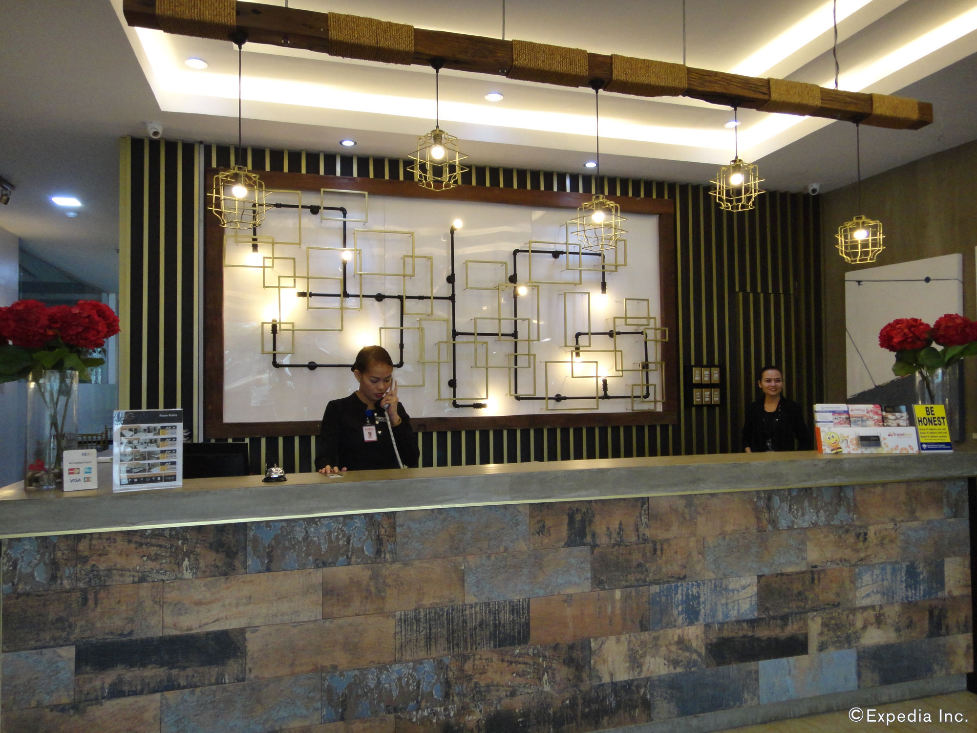 Big Hotel Cebu Bagian luar foto