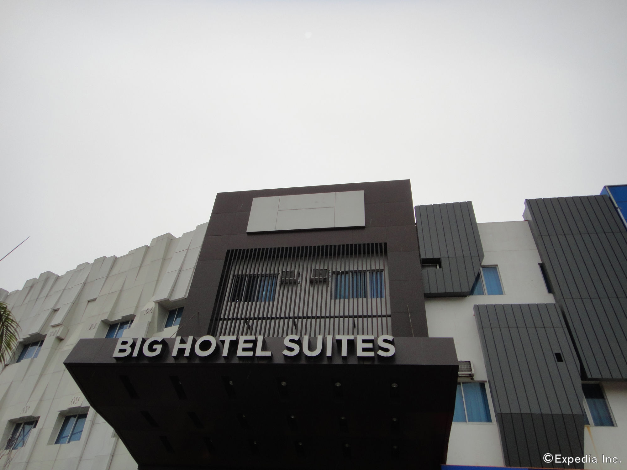 Big Hotel Cebu Bagian luar foto