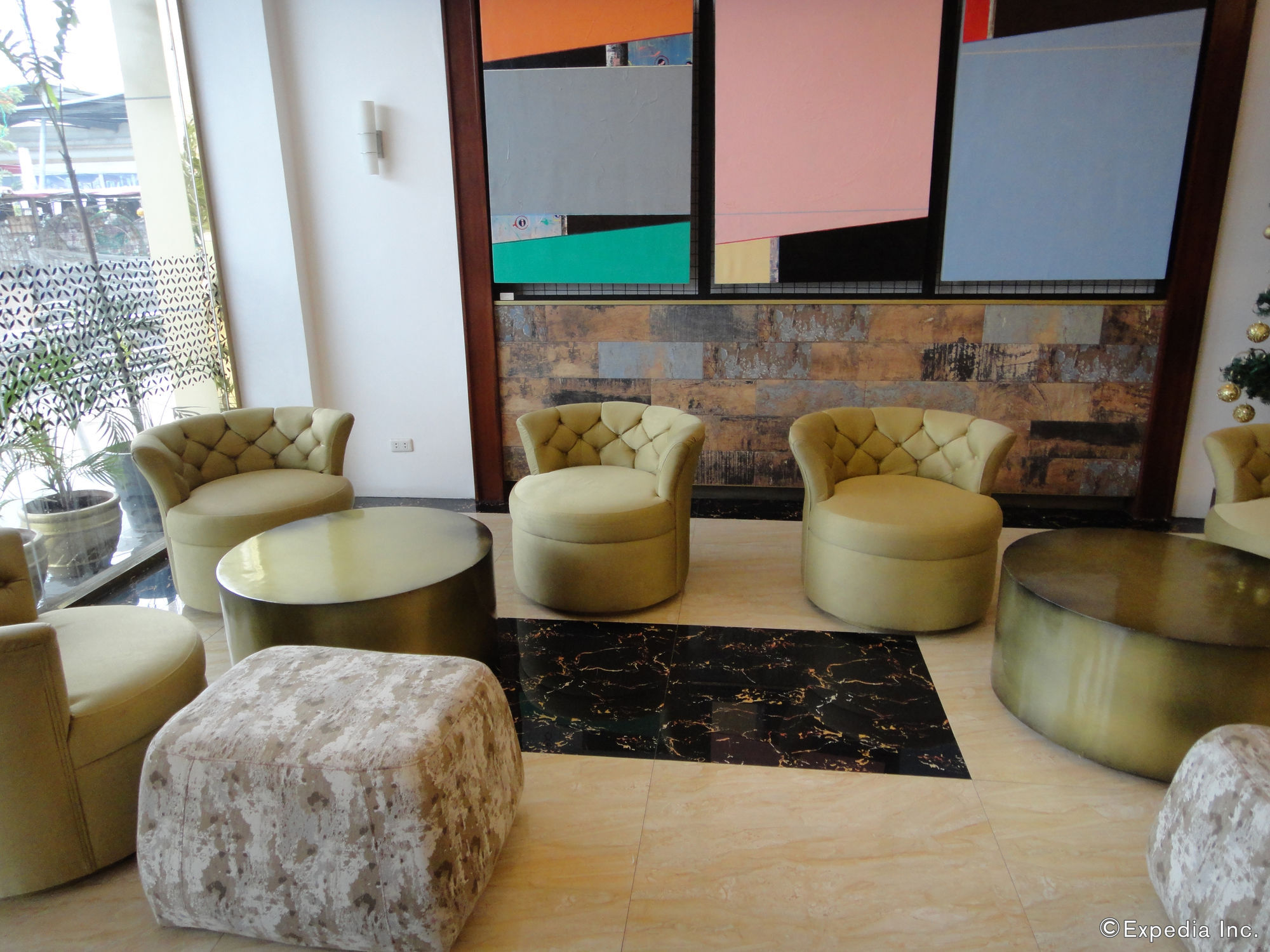 Big Hotel Cebu Bagian luar foto
